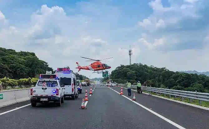 霍林郭勒高速公路汽车救援案例